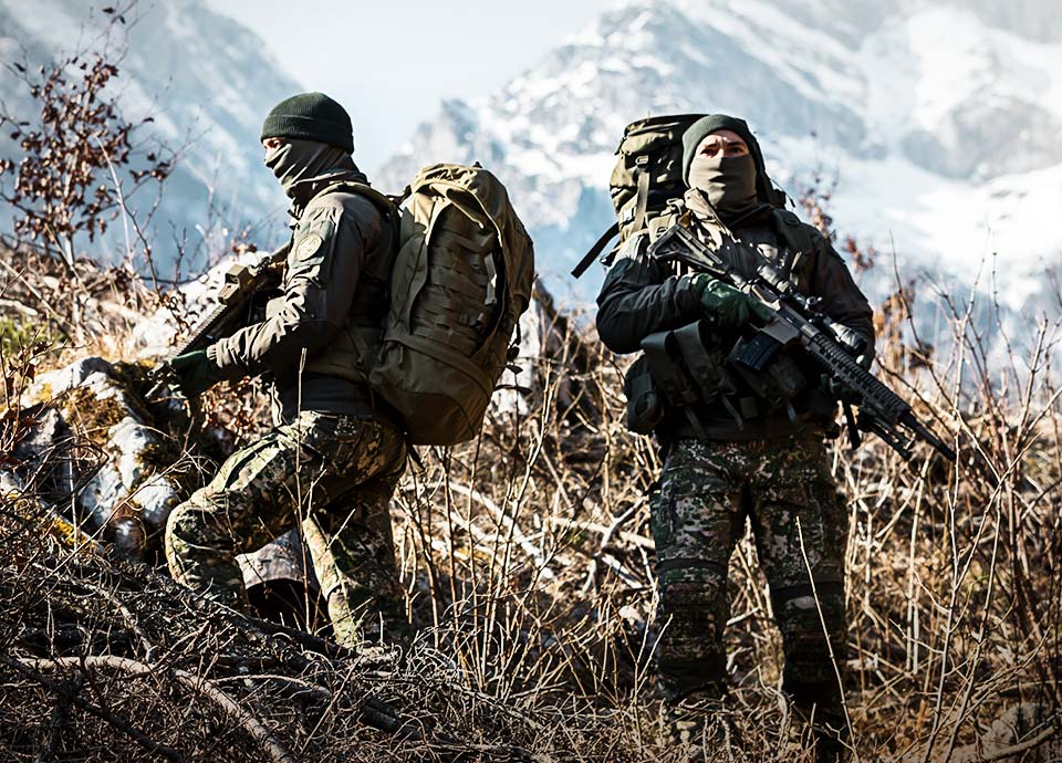 PRIMALOFT VS G-LOFT | MATERIALS CLASH