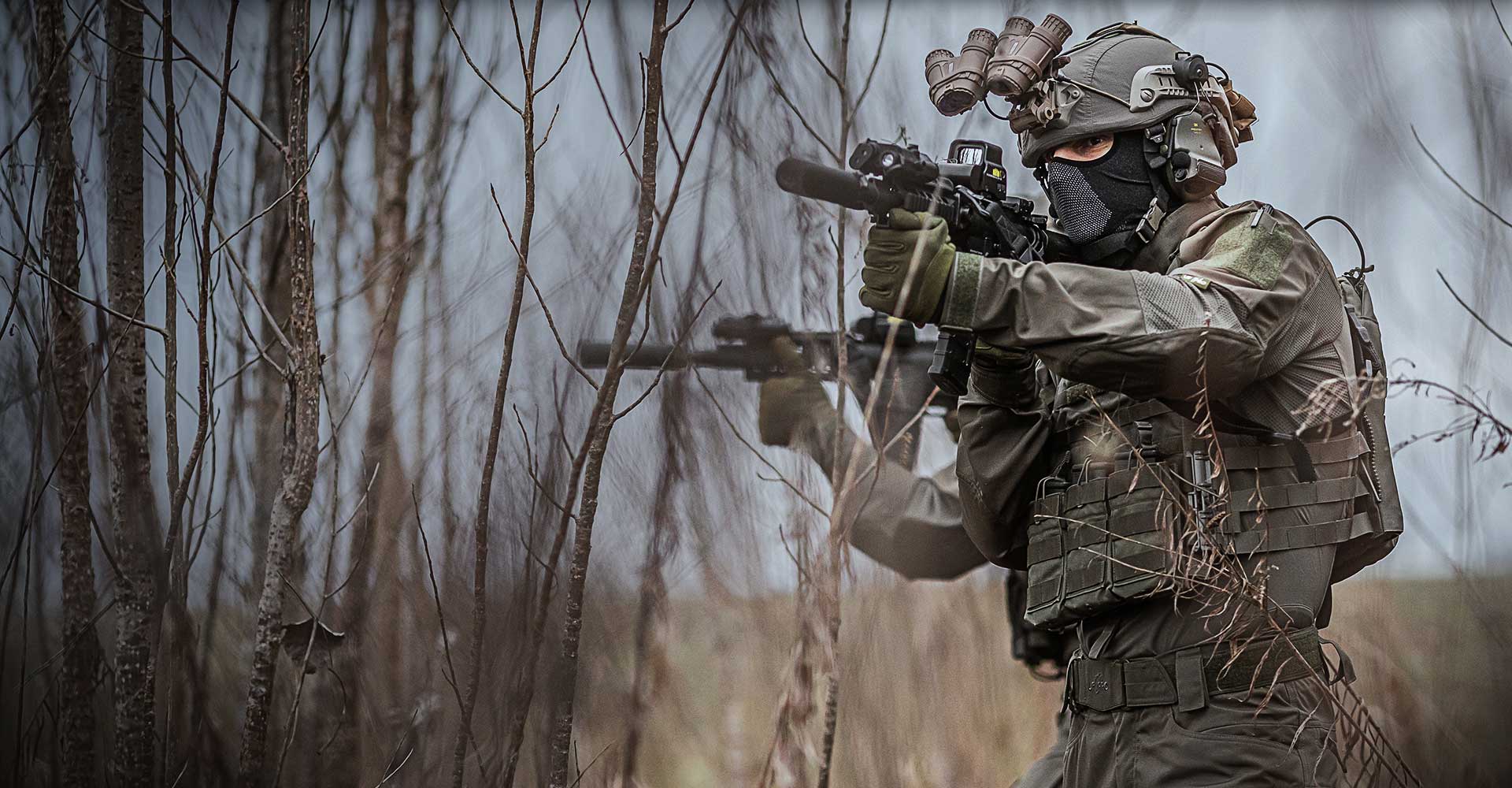 UF PRO's range of combat shirts is meticulously designed to provide exceptional functionality and comfort, no matter the environment.