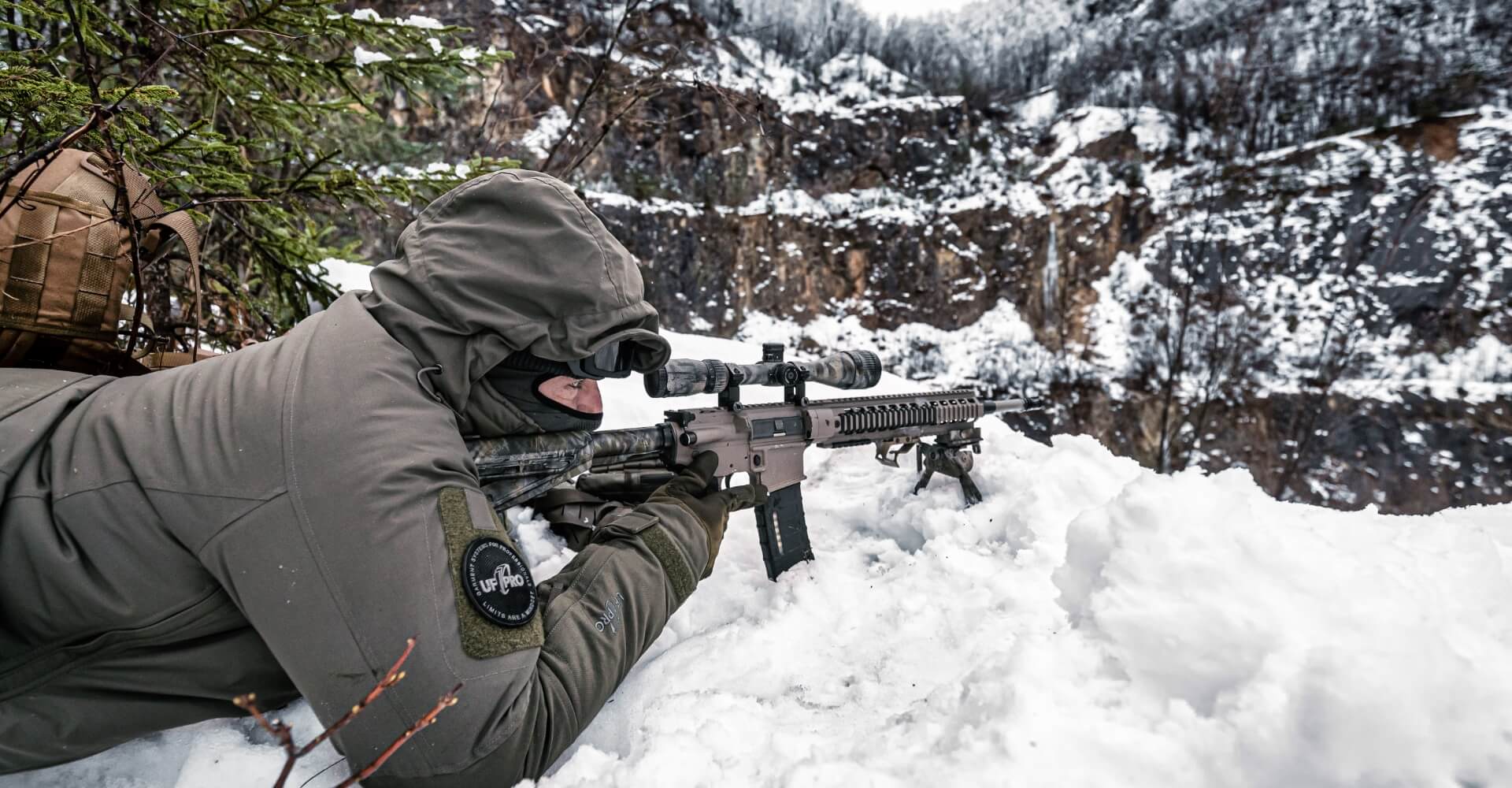 Stay warm or be able to easily walk, run, stand, and sit? Once upon a time that was a tough decision to make. Not anymore.